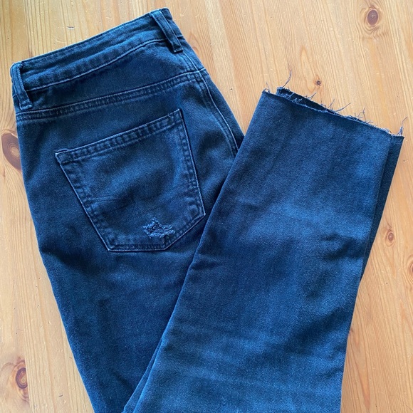 American Eagle Mom Jeans - Picture 3 of 4